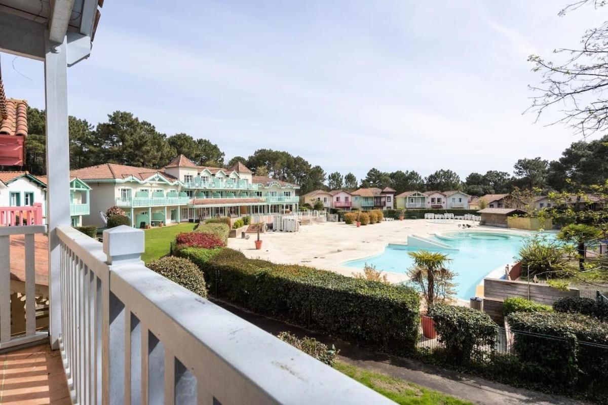 Maison Sur Golf Avec Piscine Chauffee A Lacanau Ocean Bagian luar foto