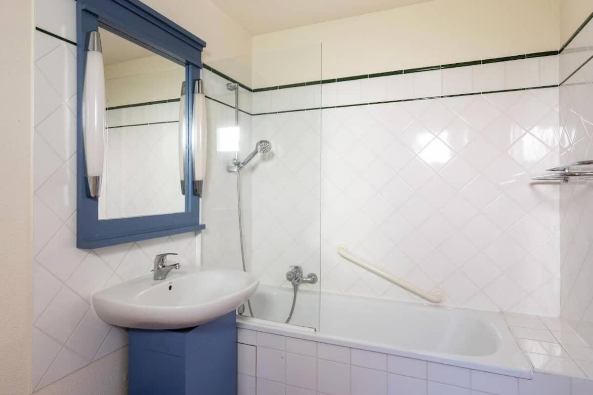 Maison Sur Golf Avec Piscine Chauffee A Lacanau Ocean Bagian luar foto