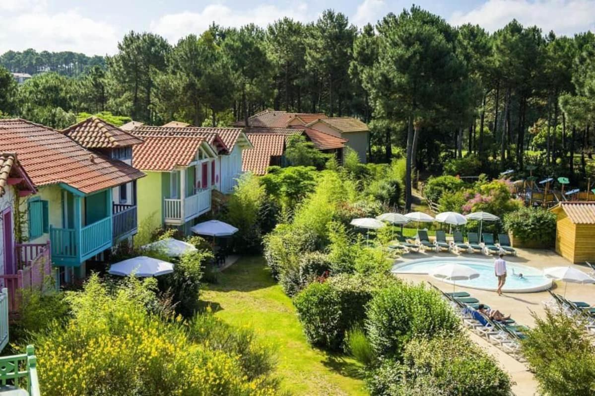 Maison Sur Golf Avec Piscine Chauffee A Lacanau Ocean Bagian luar foto
