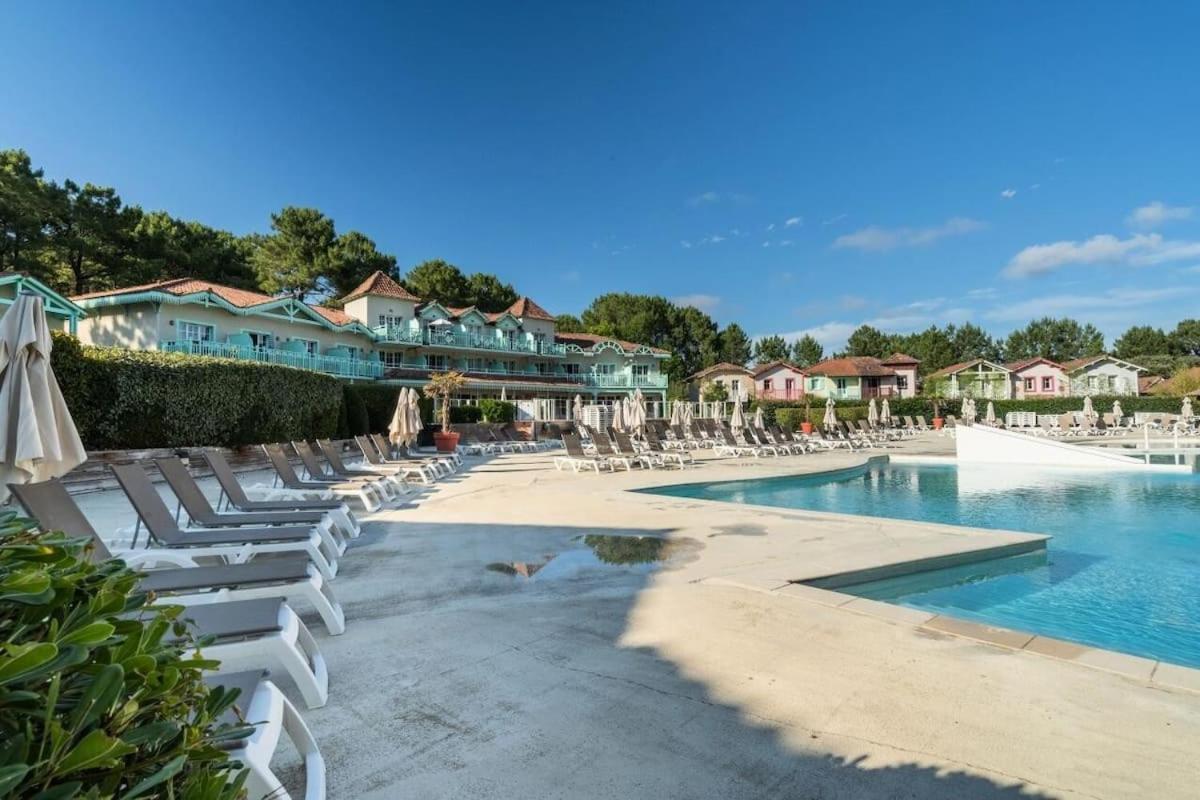 Maison Sur Golf Avec Piscine Chauffee A Lacanau Ocean Bagian luar foto
