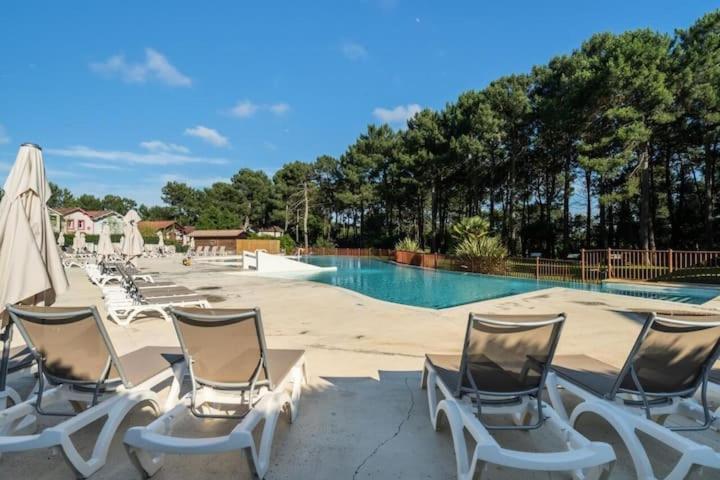 Maison Sur Golf Avec Piscine Chauffee A Lacanau Ocean Bagian luar foto